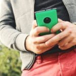 mobile-722946_1920 Image of man on telephone